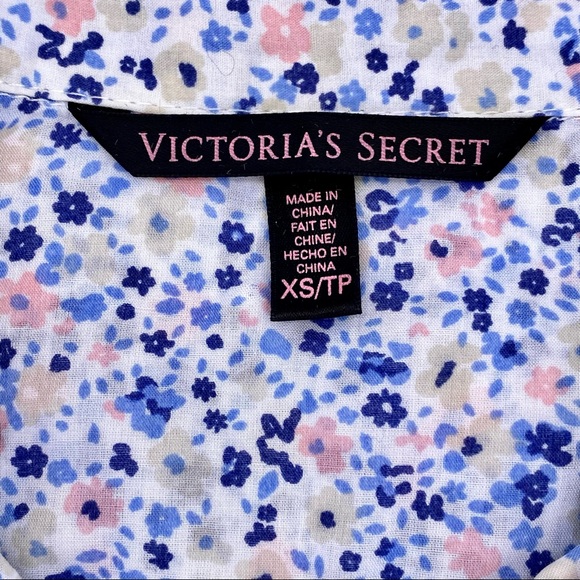 EUC Victoria's Secret Ditsy Floral Poplin Shirt XS - Picture 12 of 15